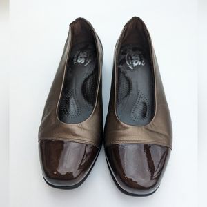 SAS COCO Cap Toe Slip On Flat Leather Bronze and Brown Tripad Made in USA Size 8